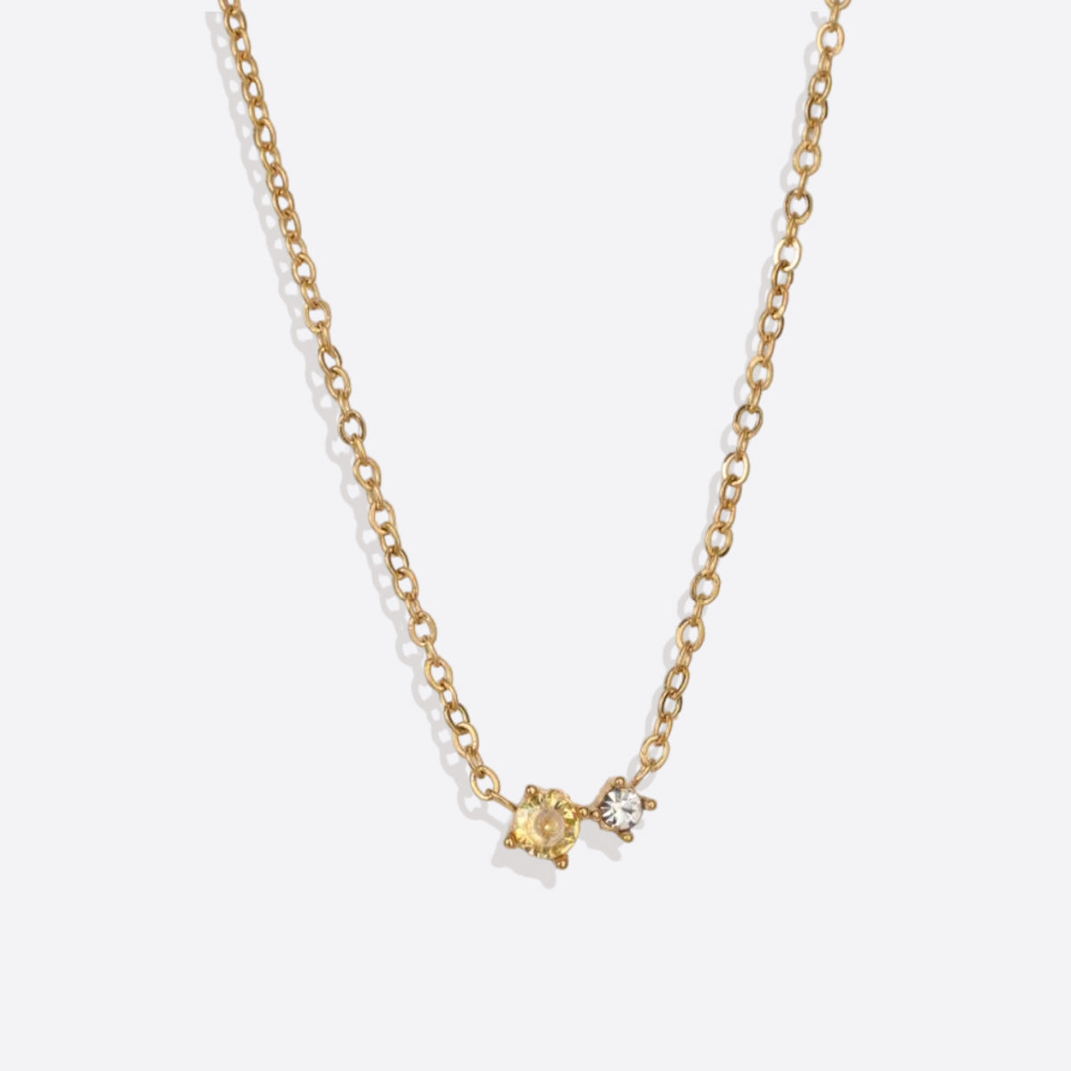 Zierliche Solitärkette mit Geburtssteinen und Diamantakzent