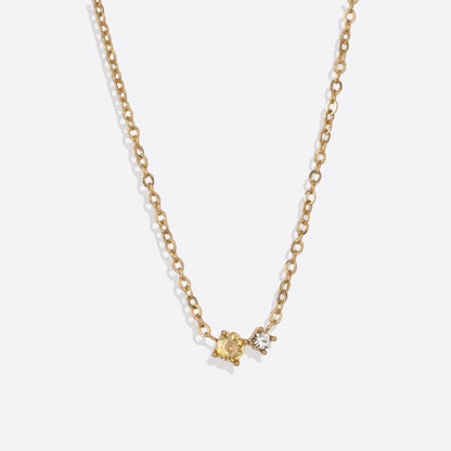Zierliche Solitärkette mit Geburtssteinen und Diamantakzent