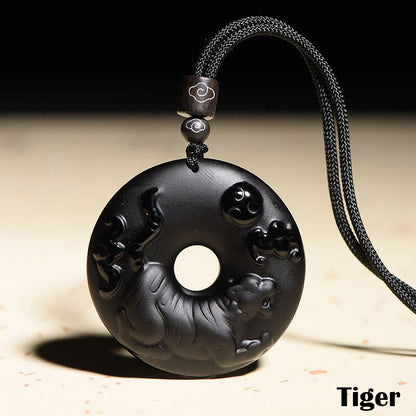 Collar con colgante de obsidiana negra natural con piedras de Buda y hebilla de fuerza del zodiaco chino