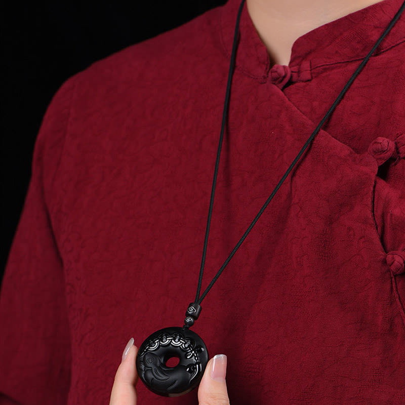 Collar con colgante de obsidiana negra natural con piedras de Buda y hebilla de fuerza del zodiaco chino