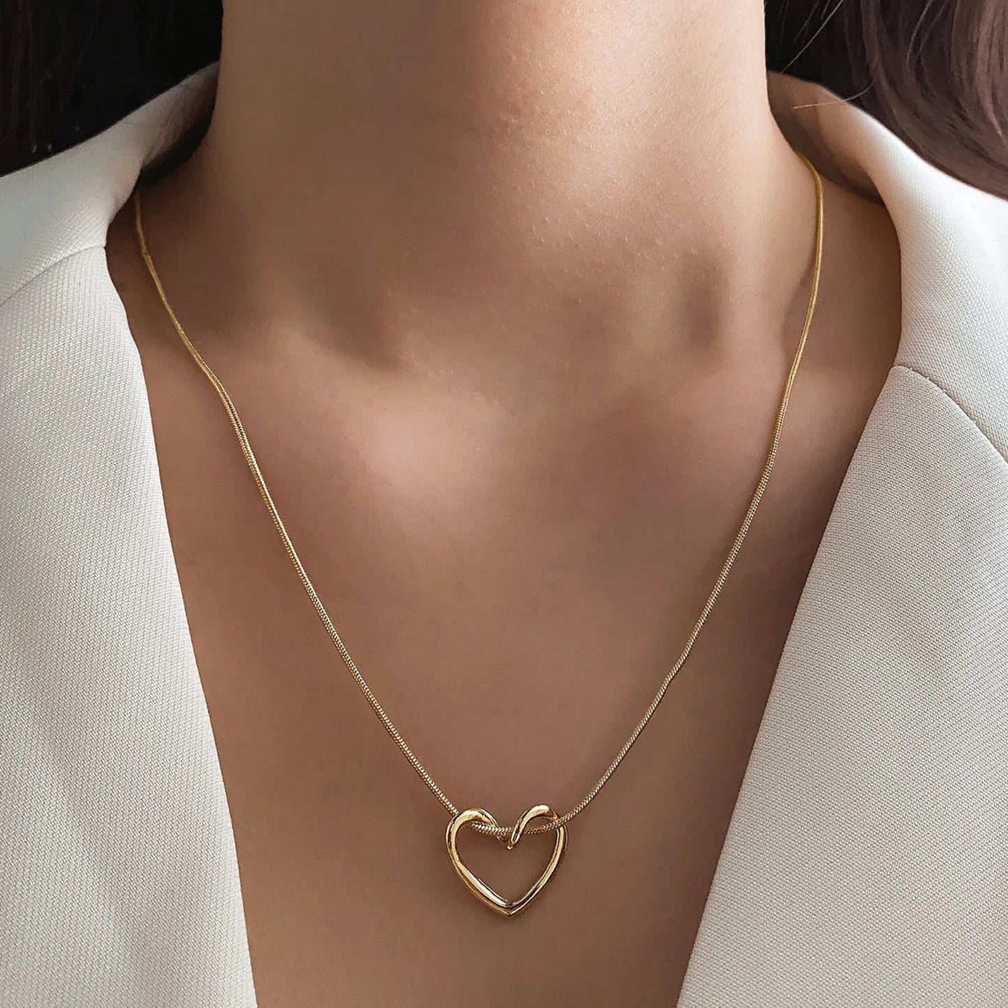 Entwined Heart Pendant Necklace