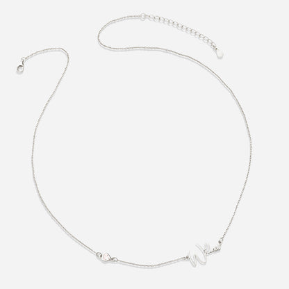 Moderne Namenskette mit Herz-Diamant-Akzent