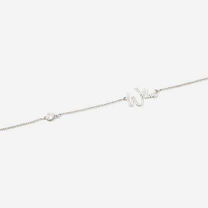 Moderne Namenskette mit Herz-Diamant-Akzent