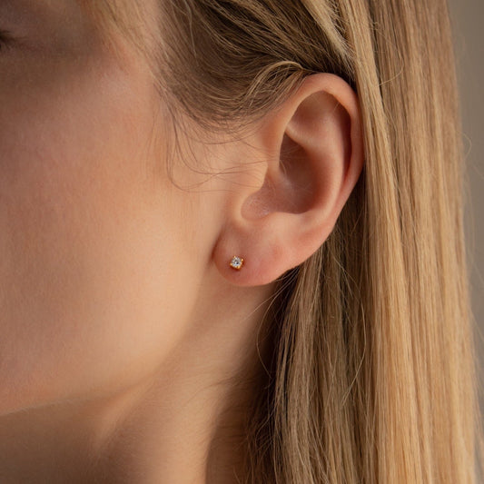 Pendientes de diamantes pequeños Booker