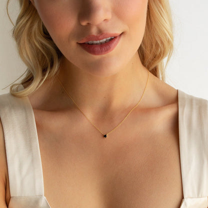 Collar de diamantes delicados de ónix 
