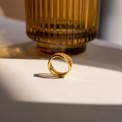 Anillo dúo de diamantes ondulados