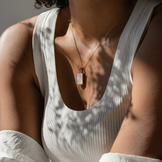 Collares con medallón de amor infinito 