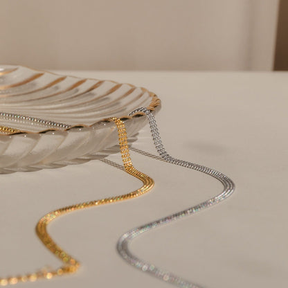 Collar de cuentas de tres capas 