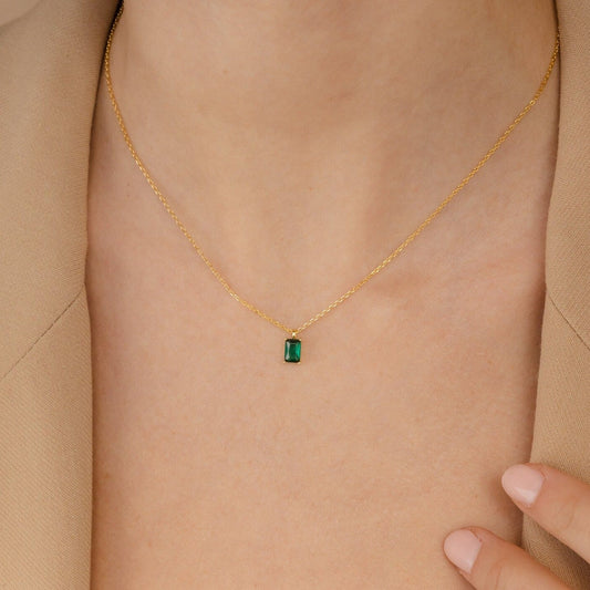 Collar de esmeraldas Maia
