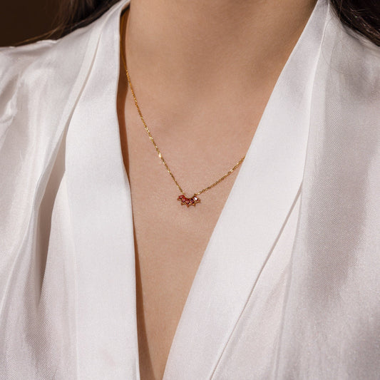 Collar con piedra de nacimiento de marquesa 