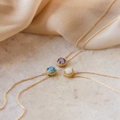 Collar con halo de piedra natal