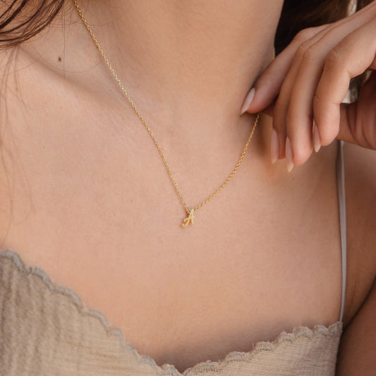 Collar con inicial delicada Grace