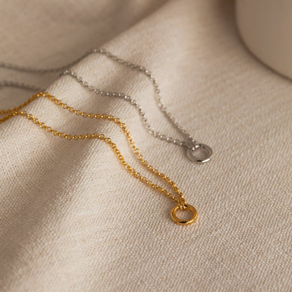 Collar con dije circular Rolo
