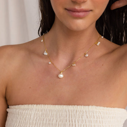 Collar de perlas barrocas