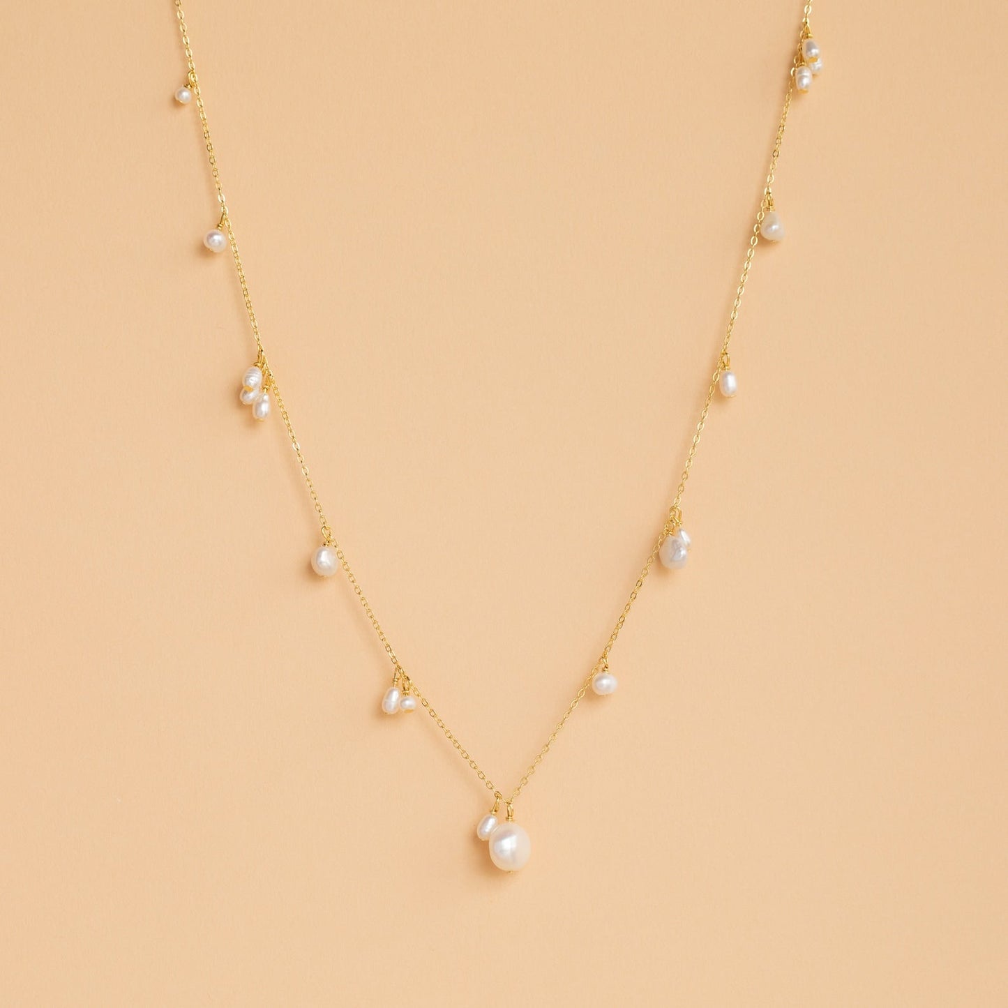 Collar de perlas barrocas