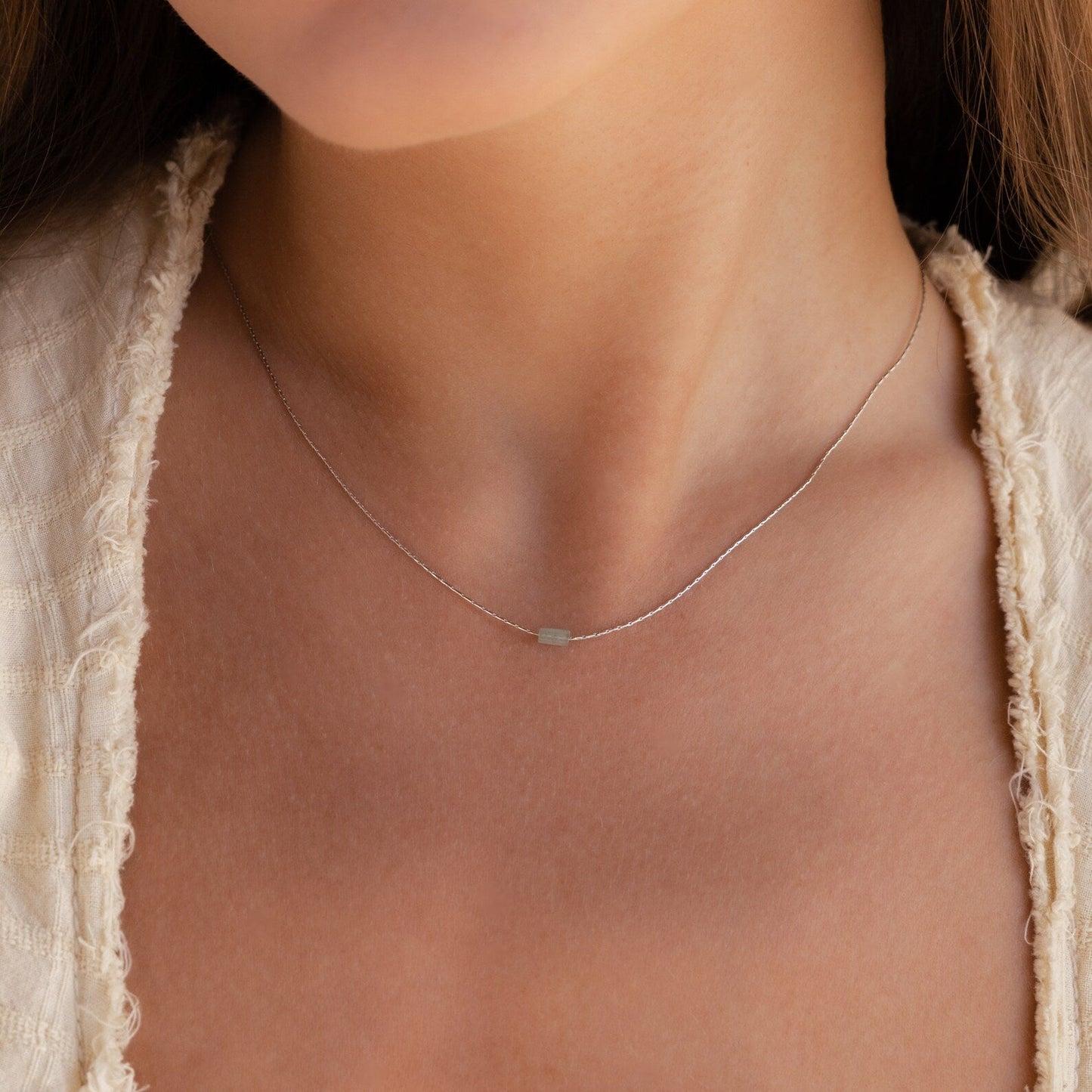 Delicado collar con barra de aventurina