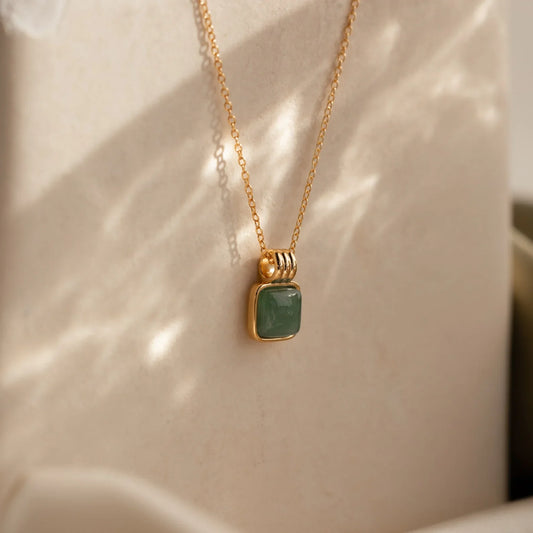Conjunto de collar Evergreen