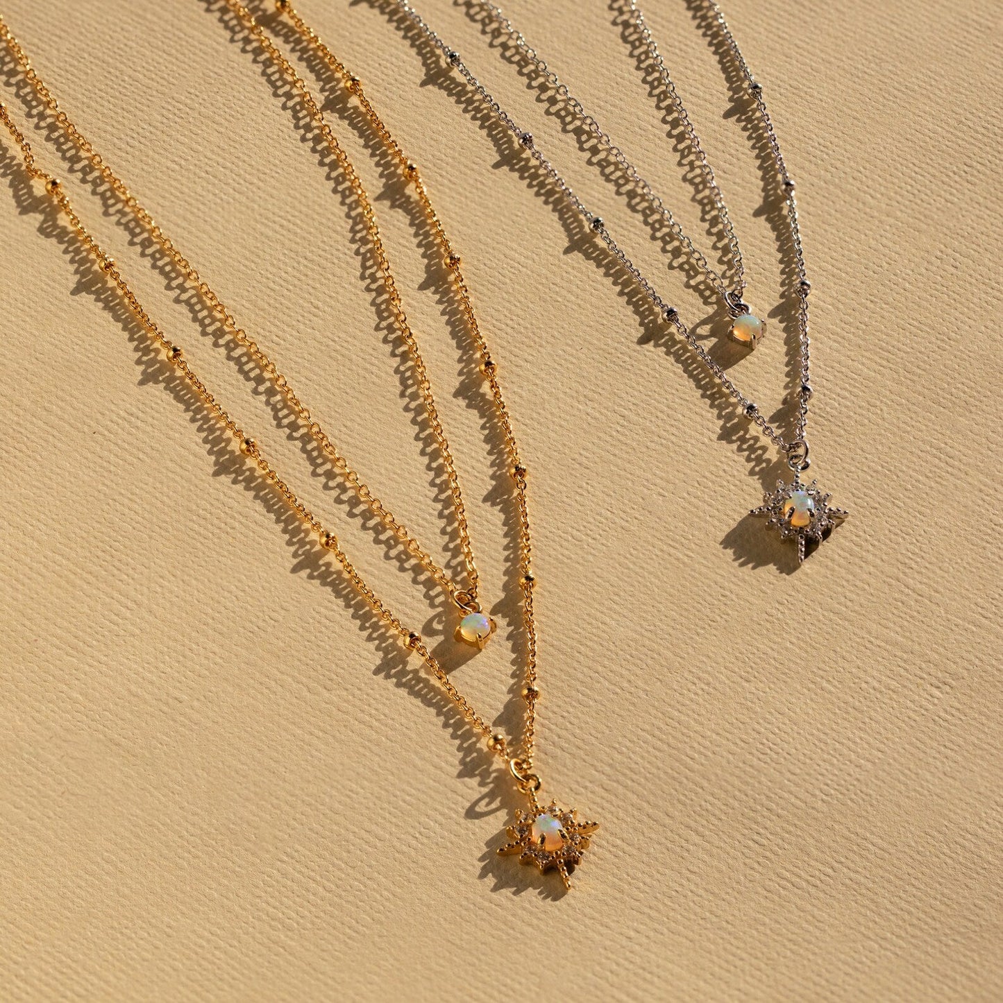Collar dúo de estrellas de ópalo
