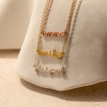 Collar con nombre de Tiny Dream 