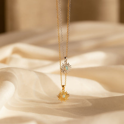 Collar de sol de ópalo 