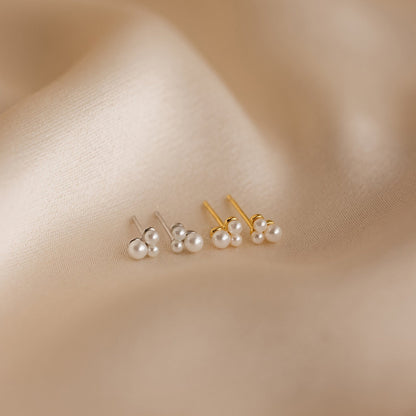 Trío de pendientes de perlas en racimo