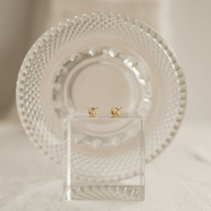 Schmetterlings-Diamant-Ohrstecker