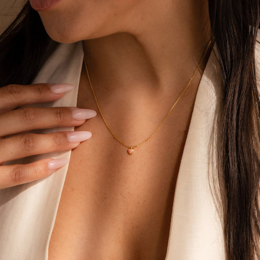 Collar de corazón de ópalo rosa