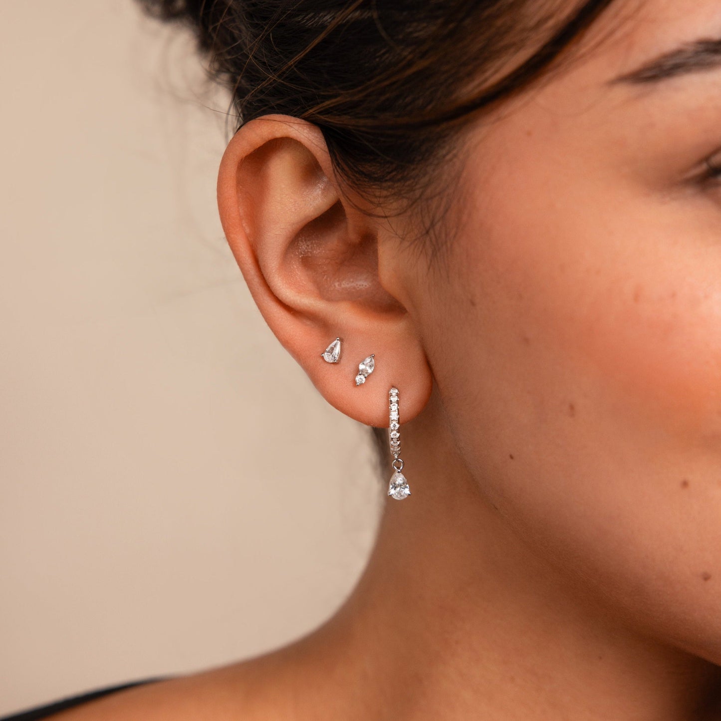 Juego de pendientes colgantes de diamantes