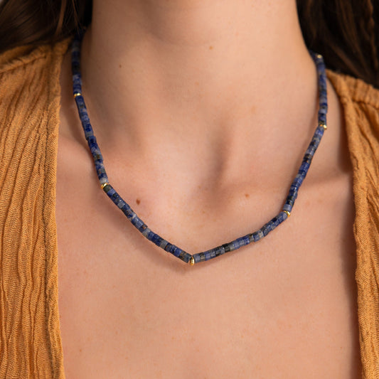 Collar de cuentas de tanzanita 