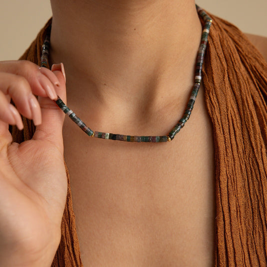 Collar de cuentas de ágata musgosa 