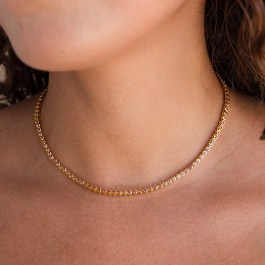 Collar de tenis con bisel rosa 