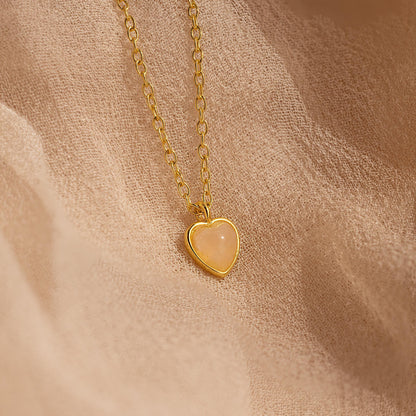 Collar de corazón de cuarzo rosa pequeño