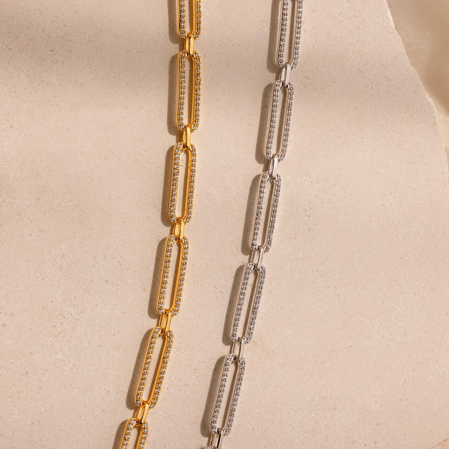 Collar de cadena de eslabones pavé 