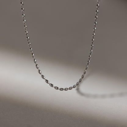 Collar de cuentas ovaladas