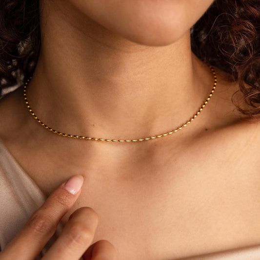 Collar de cuentas ovaladas