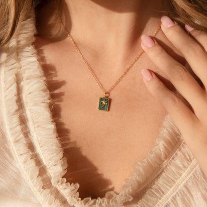 Collar de palmera de malaquita