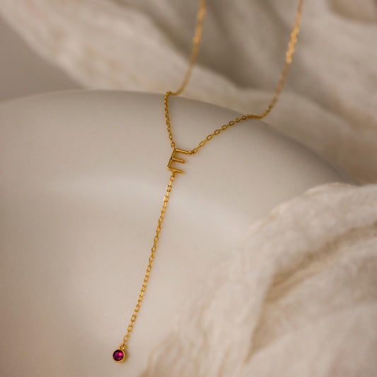 Collar de lazo con piedra de nacimiento inicial