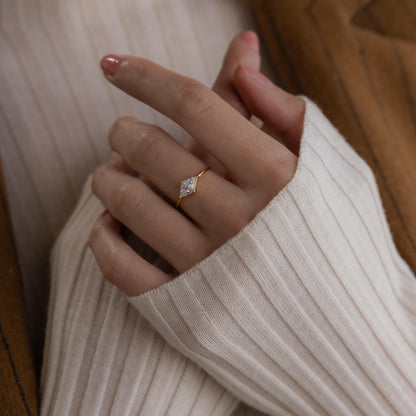 Toi et Moi Triangle Birthstone Ring
