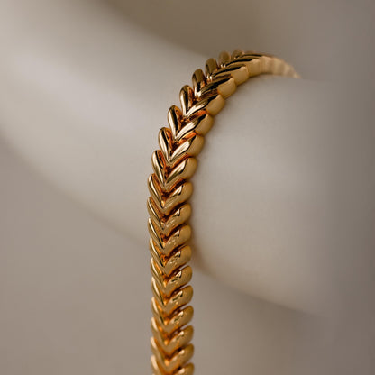 V-Link Chain Tennis Bracelet