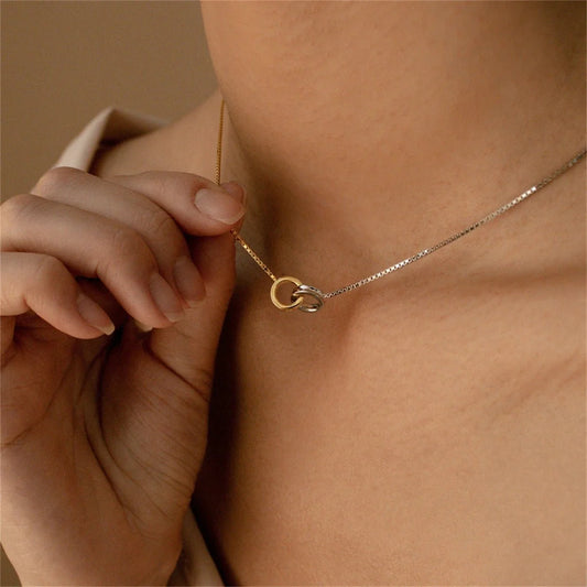 Interlocking Rings Infinity Loop Necklace