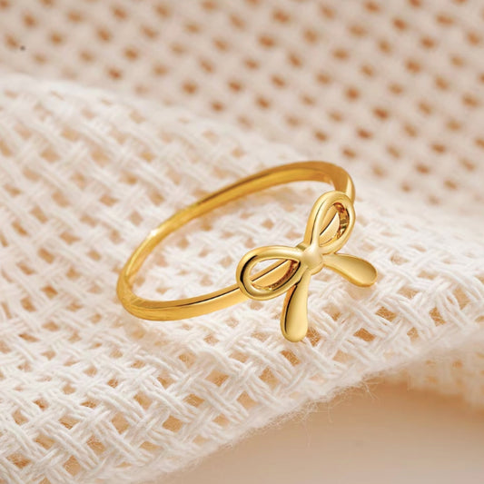 Ribbon Knot Ring