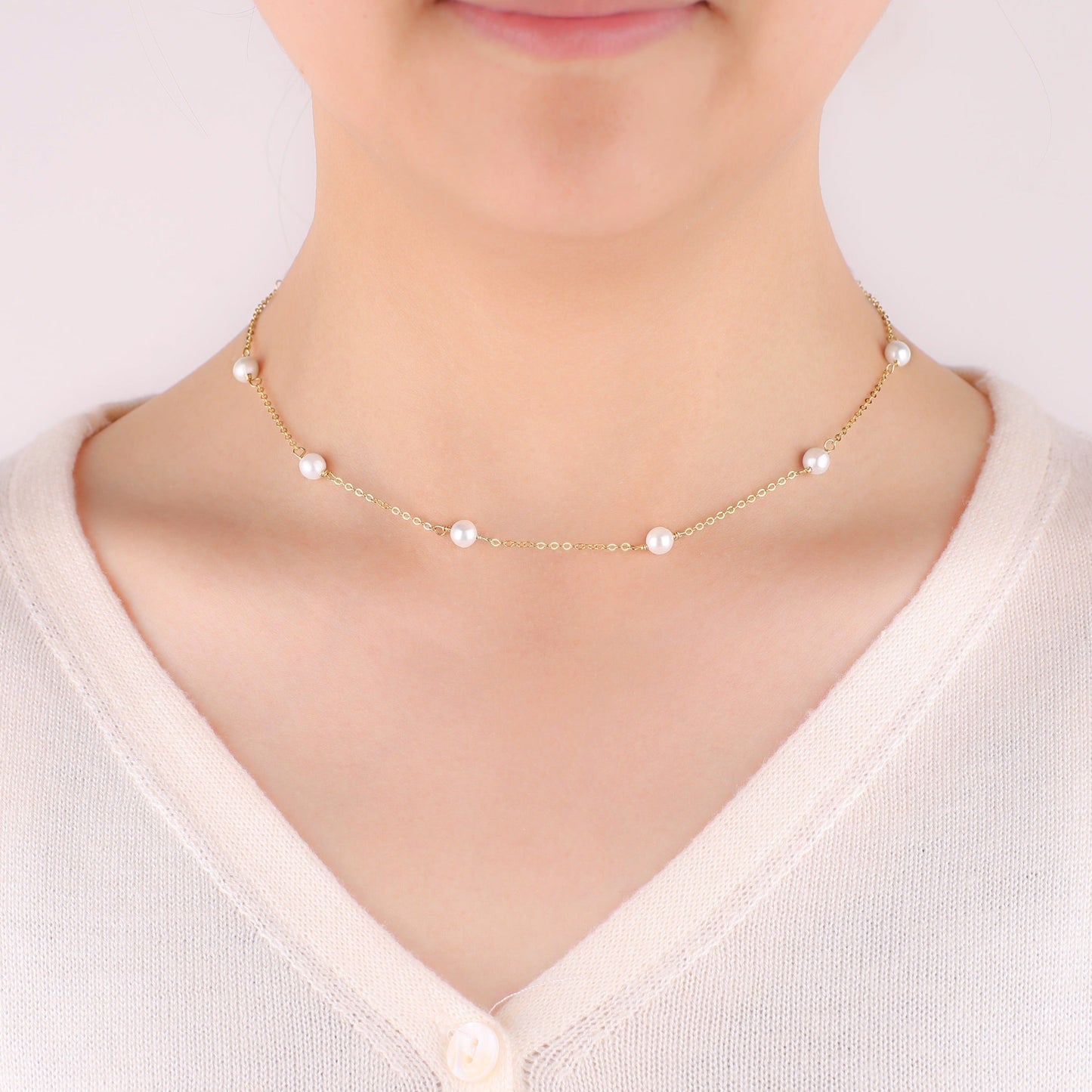 Halsband mit zehn Perlen 
