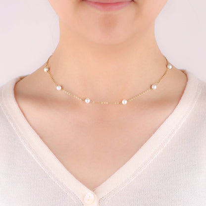 Halsband mit zehn Perlen 