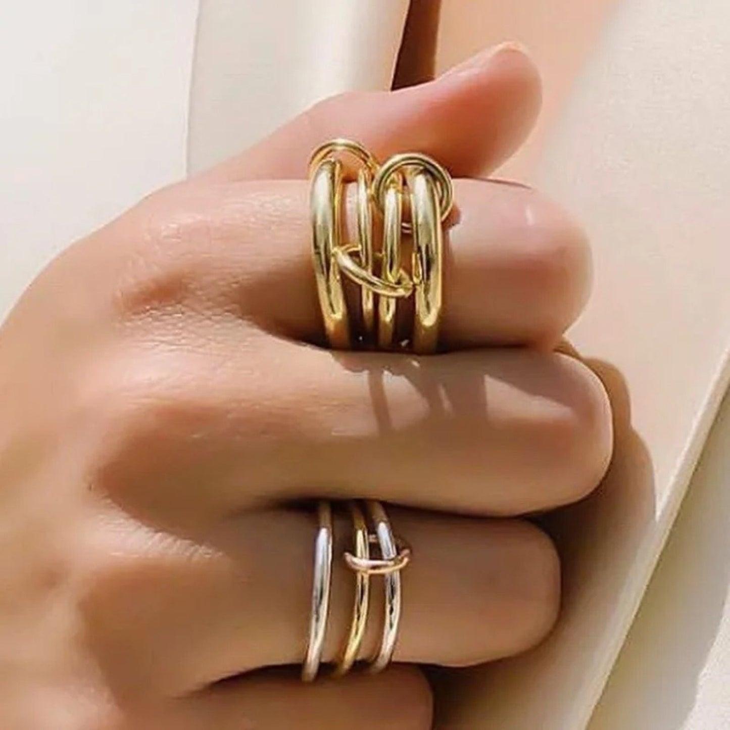 TrioLink Minimalist Ring